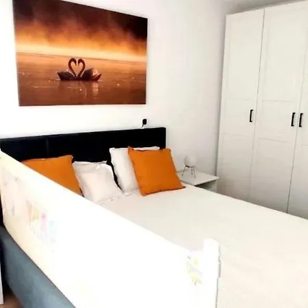 Apartment In Bucharest, Brightness And Cozy