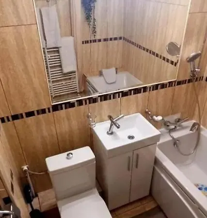 In Bucharest, Brightness And Cozy Apartment *